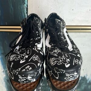 Limited Edition Peanut Vans